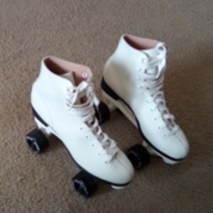 White Rollerstar Roller Derby Skates